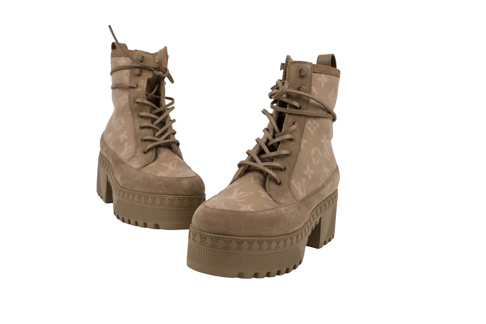 Louis Vuitton Tan Beige Laureate Platform Desert Boots Monogram Wool and Suede S
